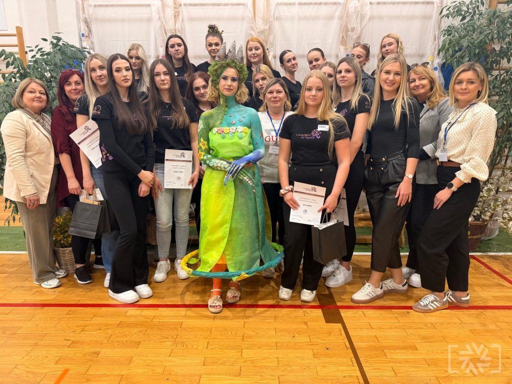 USPEŠEN NASTOP DIJAKINJ NA TEKMOVANJU V RADOVLJICI